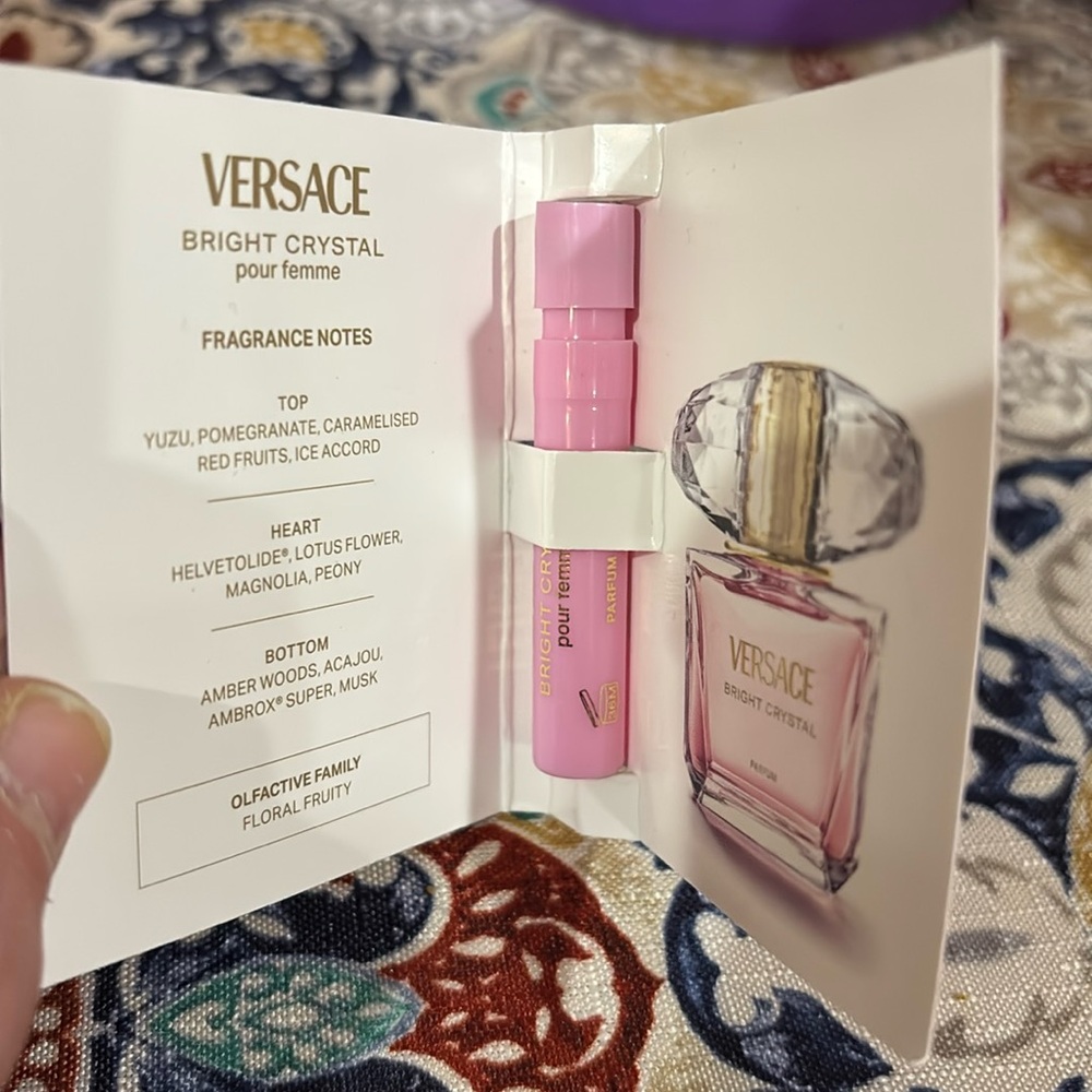 Sample size Versace bright crystal